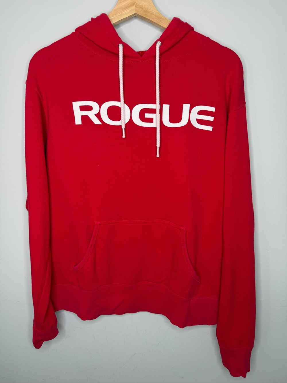 Cherry red Rogue hooded sweatshirt hoodie size medium
